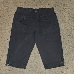 Apt 9 Dark Gray Cargo Jogger Capris